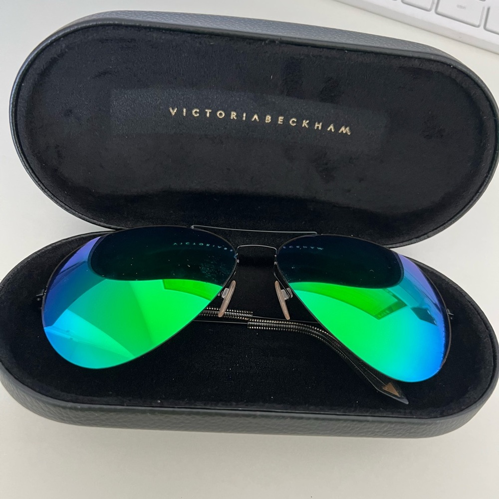 Victoria Beckham Sunglass